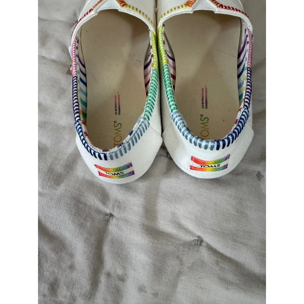 TOMS Alpargata White‎ Rainbow Embroidered Canvas Slip On 10 Shoes Sneaker